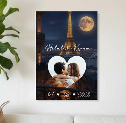 Kişiye Özel Kalp Çerçeveli Kanvas Tablo - Eyfel Tema