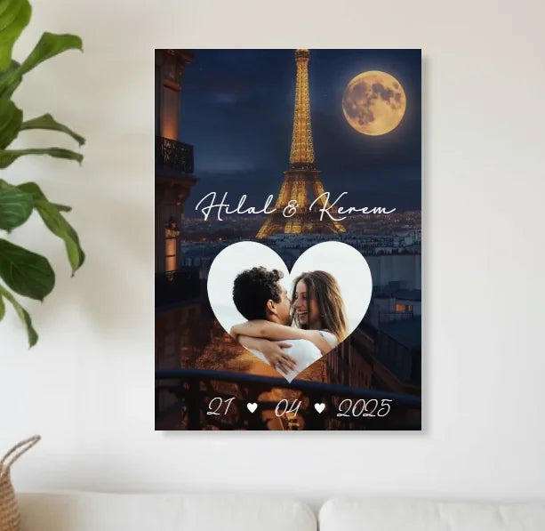 Kişiye Özel Kalp Çerçeveli Kanvas Tablo - Eyfel Tema